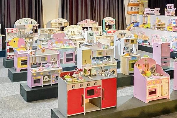 Ready-to-Ship Wholesale